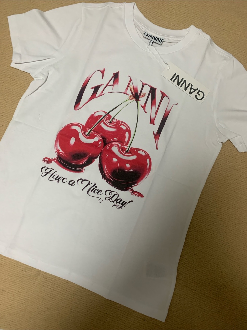 Ganni Glossy Heart Cherry Print short sleeve T-shirt White have a nice day Tee